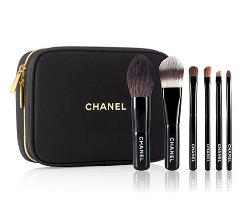 chanel kwasten set|Chanel gift sets.